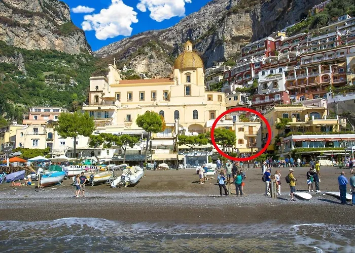 Appartement Costanzo Beachfront Air Conditioning And Free Wi-fi