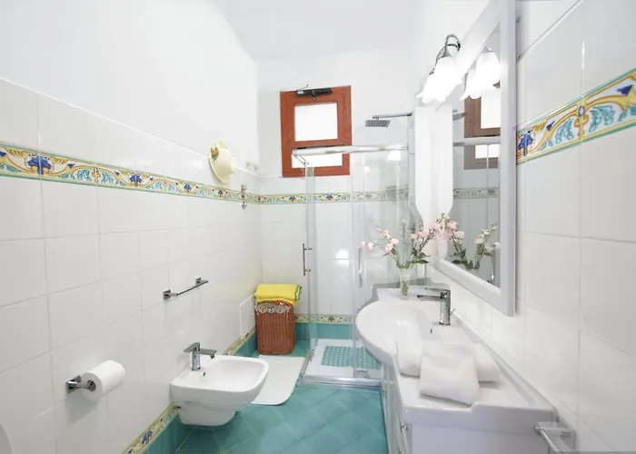 Costanzo Beachfront Air Conditioning And Free Wi-fi Apartman Positano